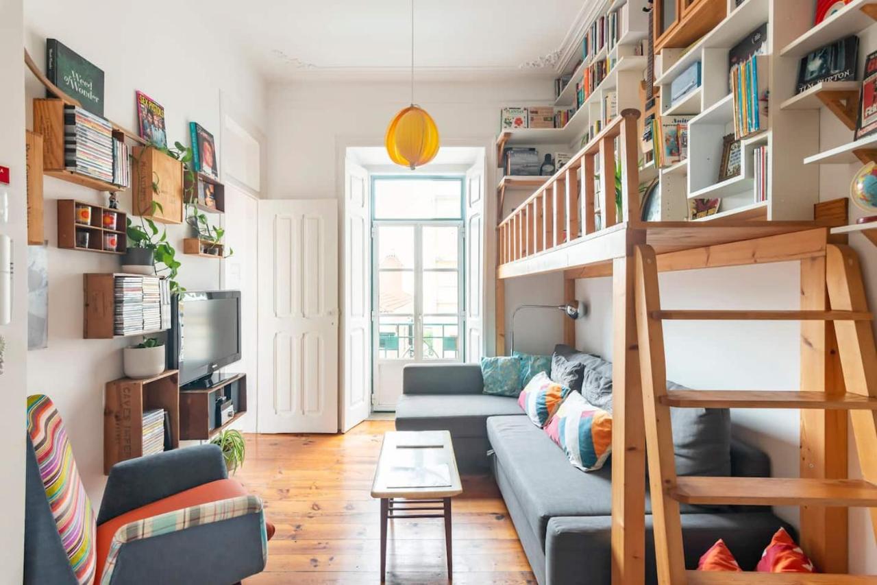 Say What Lisbon? — Street Art / Family Apartamento Lisboa